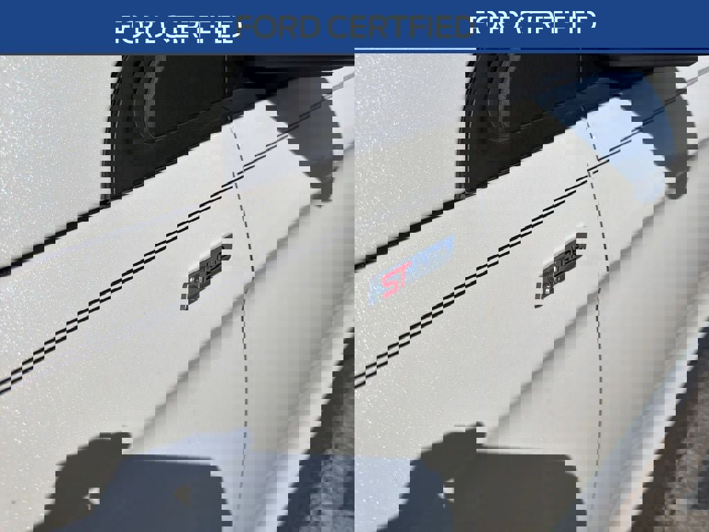 Certified 2023 Ford Edge ST-Line AWD/4WD image 3