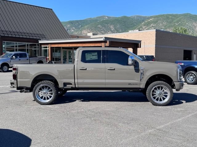 Used 2026 Ford F350 Lariat w/ Chrome Package AWD/4WD image 3