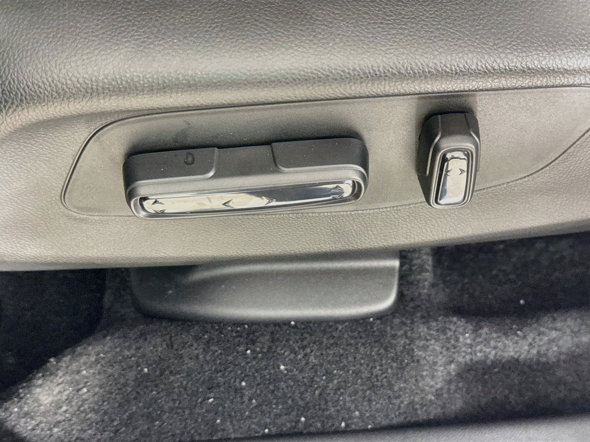 New 2027 Honda HR-V EX-L image 22