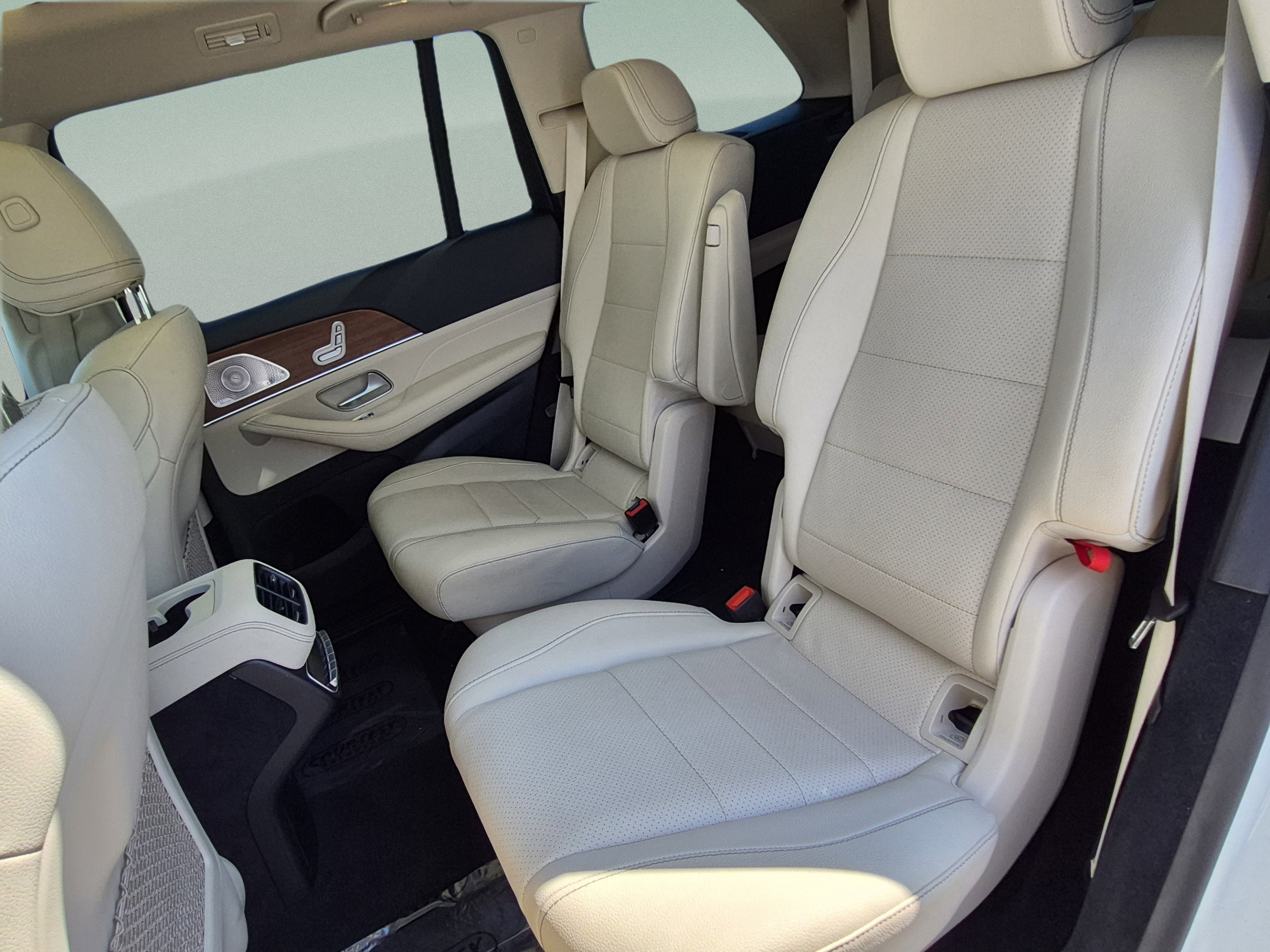 Used 2023 Mercedes-Benz GLS 450 4MATIC w/ AMG Line Exterior image 20