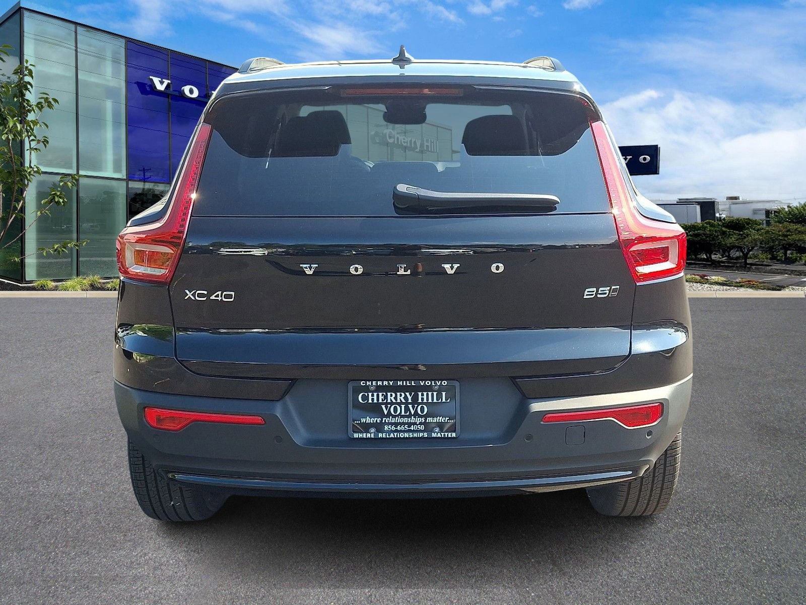 New 2026 Volvo XC40 B5 Plus w/ Protection Package Premier image 5