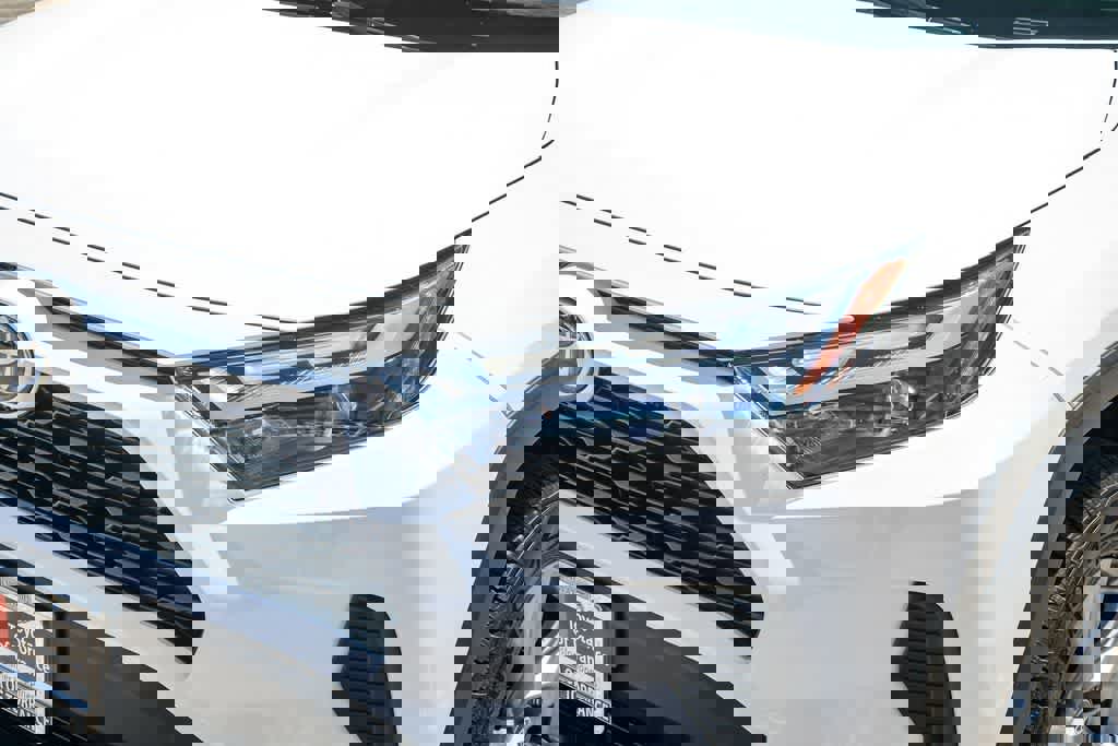 Used 2023 Toyota RAV4 LE image 5