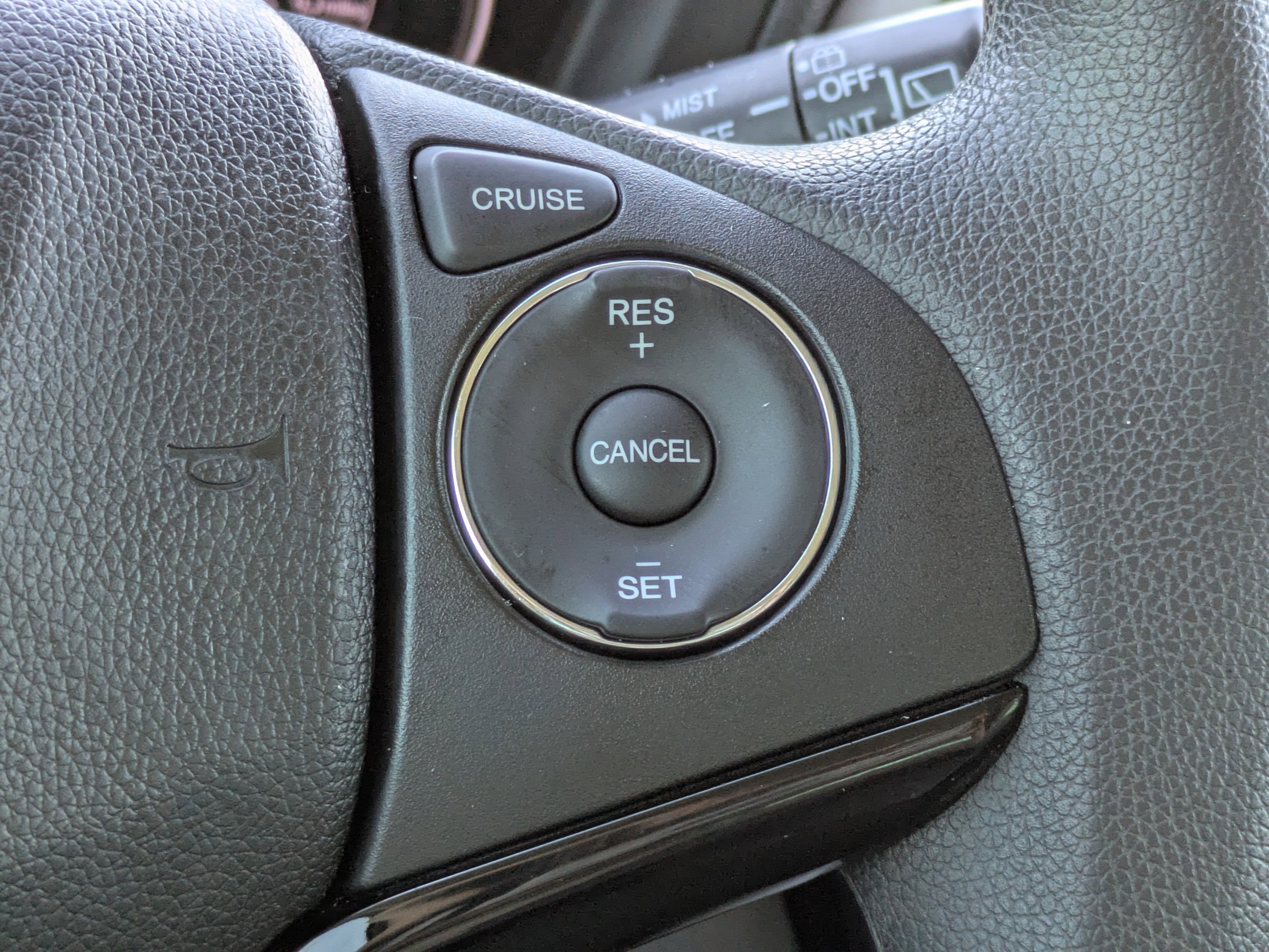 Used 2017 Honda HR-V LX image 29