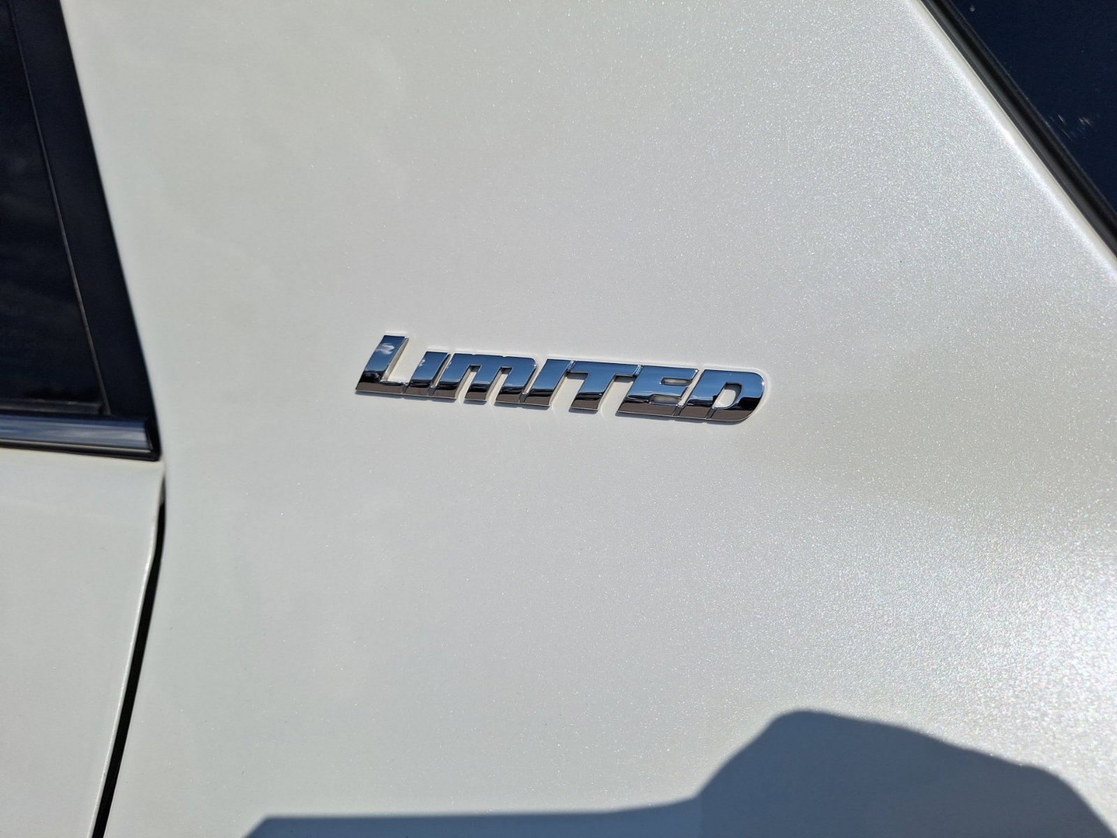 Used 2015 Toyota 4Runner Limited AWD/4WD image 12