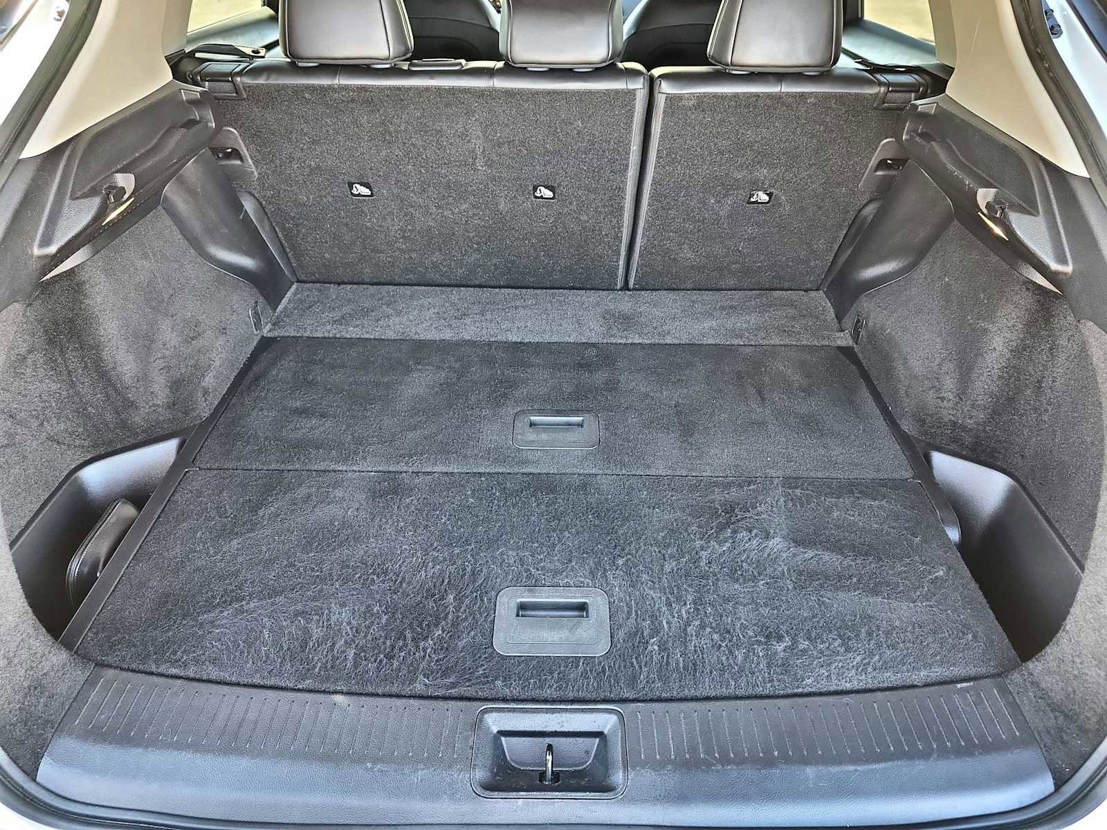 Used 2023 Nissan Ariya AWD image 22