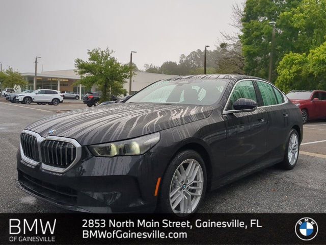 New 2025 BMW 530i w/ Premium Package image 1