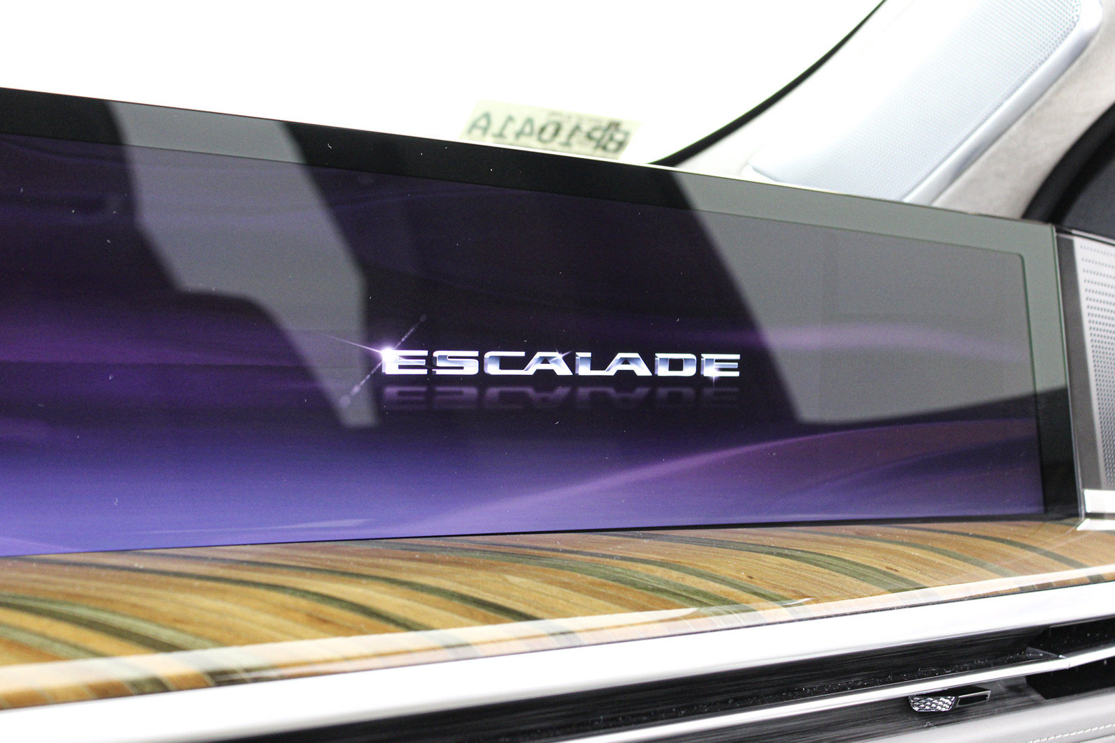 Used 2025 Cadillac Escalade ESV Sport Platinum RWD image 47
