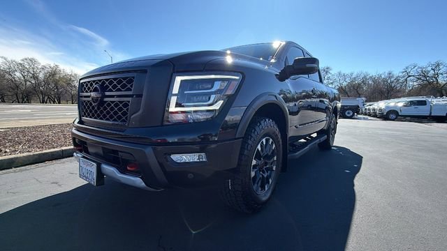Used 2023 Nissan Titan PRO-4X w/ Pro-4x Convenience Package image 9