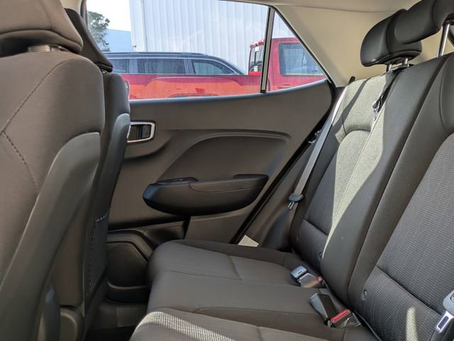 New 2026 Hyundai Venue SE FWD image 15