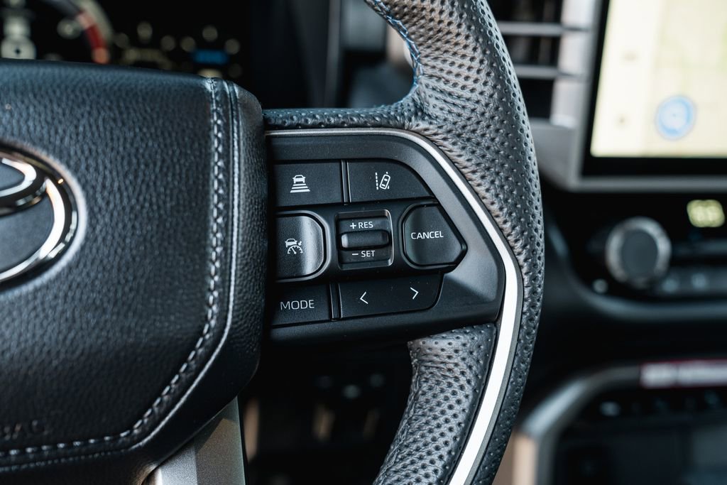 Used 2026 Toyota Tundra Platinum w/ TRD Off-Road Package image 17