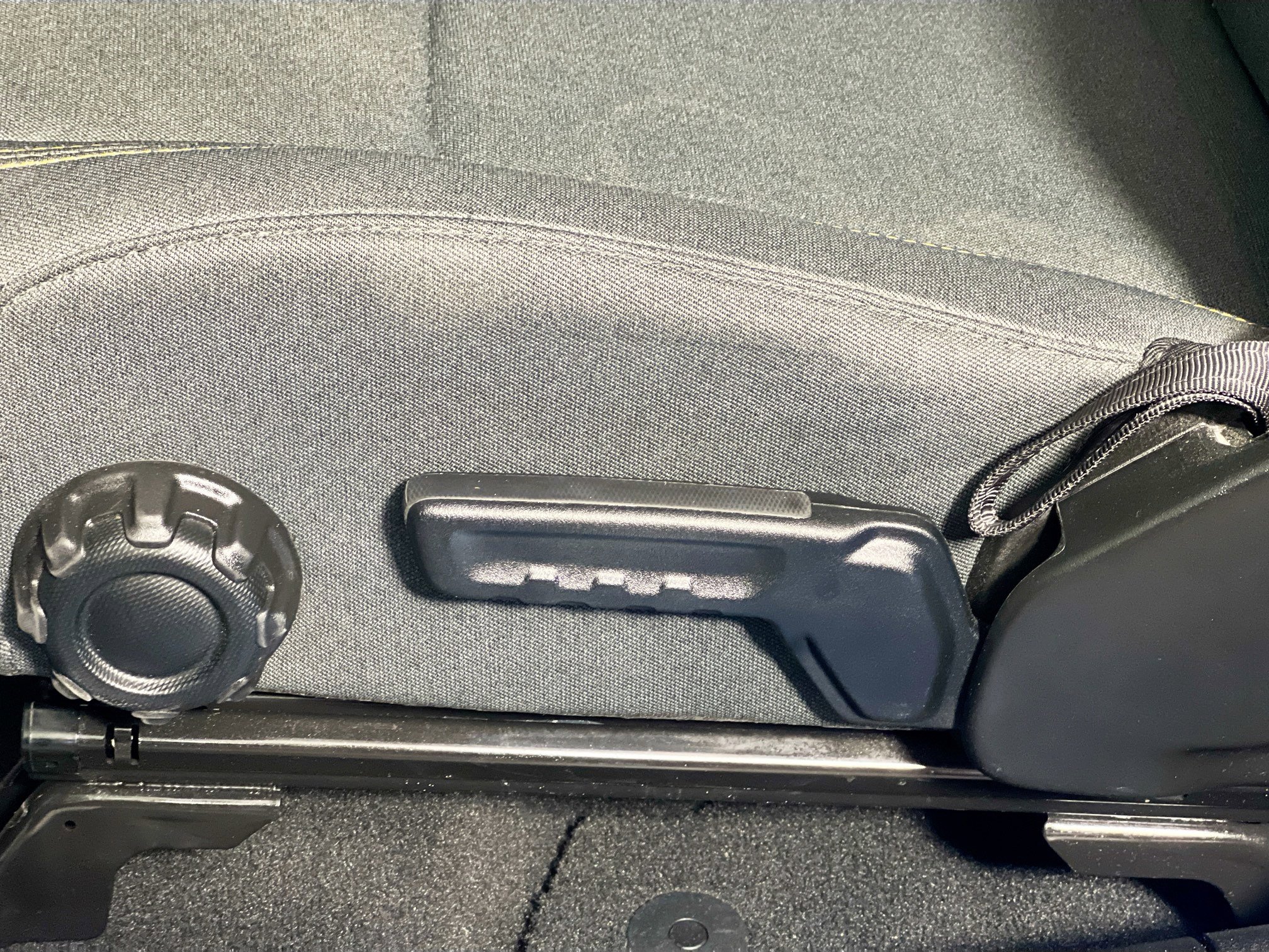 Used 2024 Jeep Gladiator Sport image 15