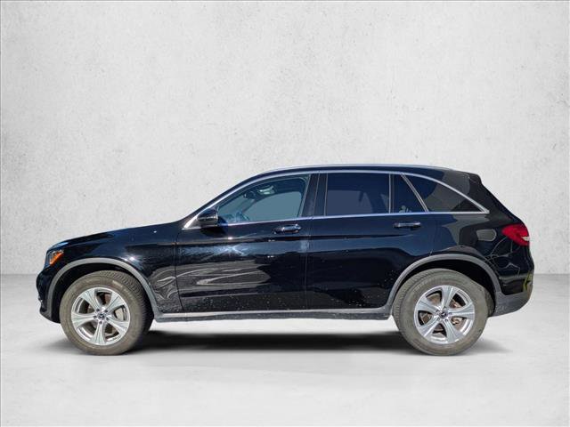 Used 2017 Mercedes-Benz GLC 300 4MATIC image 8