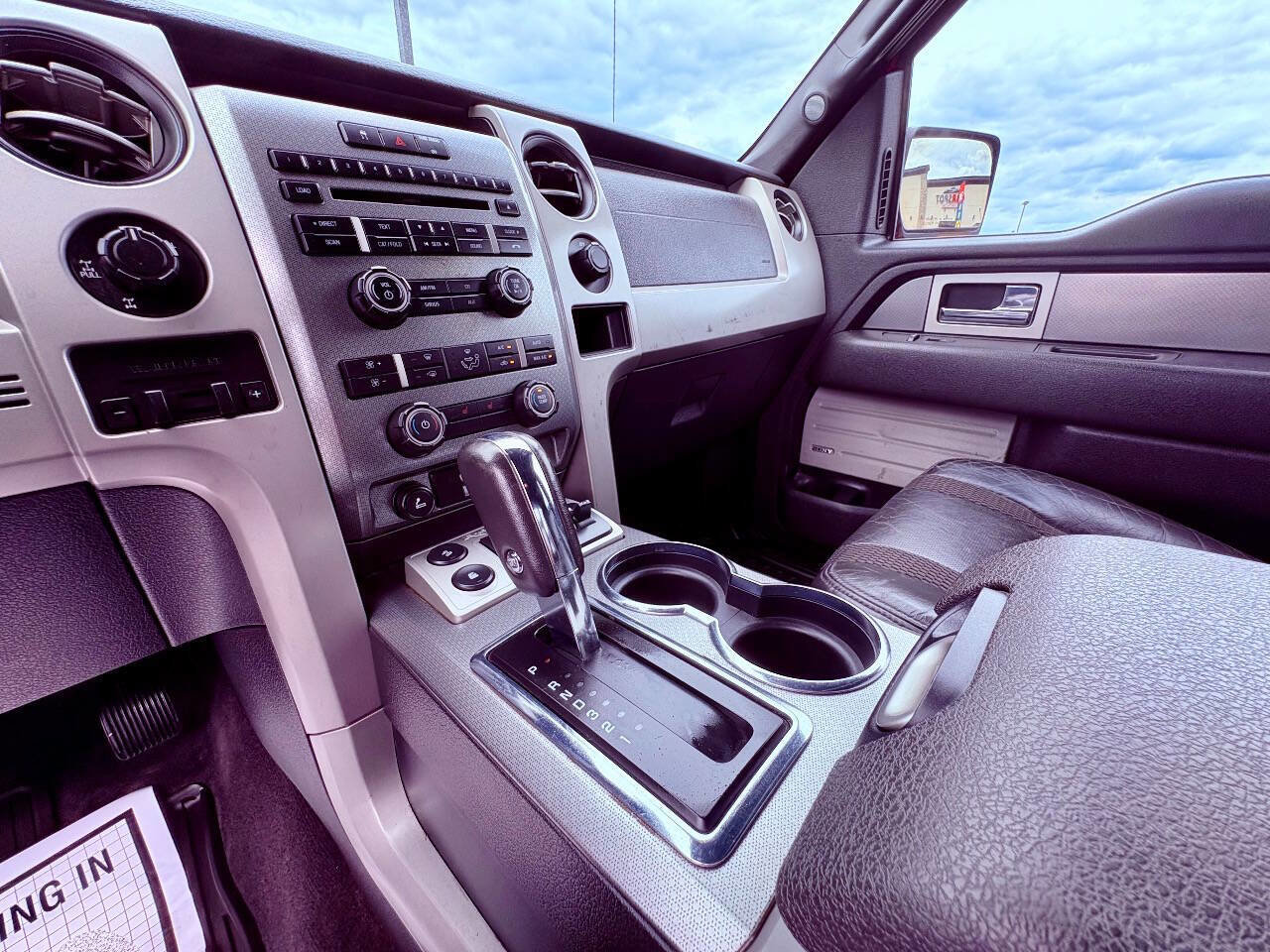 Used 2010 Ford F150 Raptor image 13