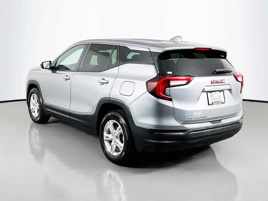 Used 2024 GMC Terrain SLE FWD image 7