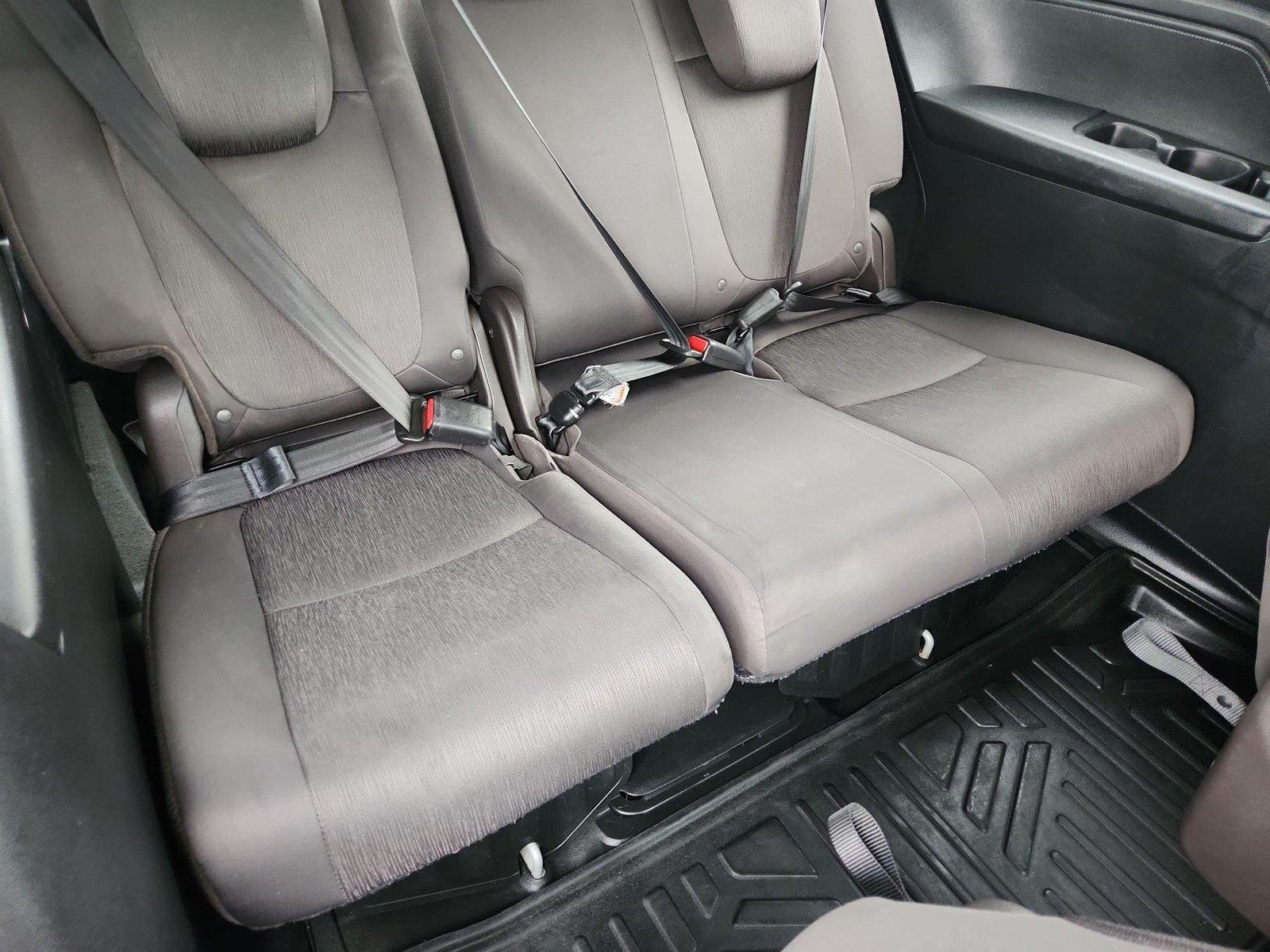 Used 2018 Honda Odyssey LX image 32