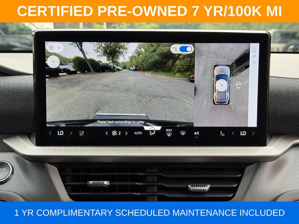 Used 2025 Ford Explorer ST-Line w/ ST-Line Street Pack AWD/4WD image 14