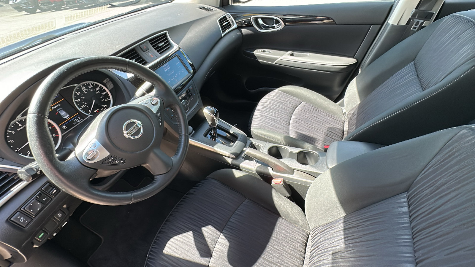 Used 2019 Nissan Sentra SV FWD image 21