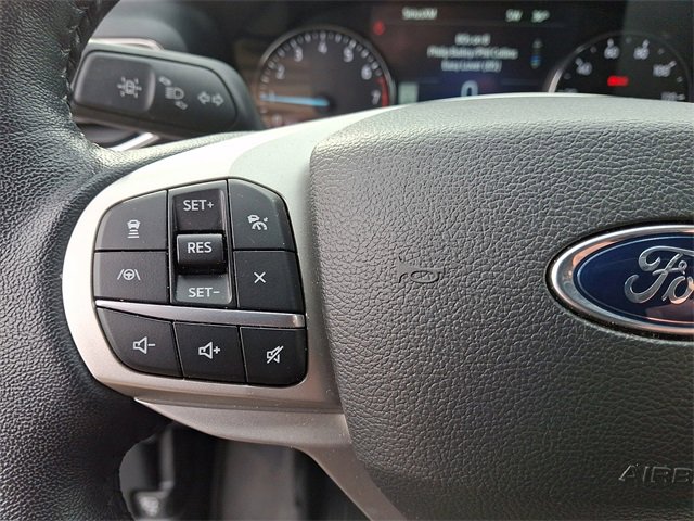 Used 2022 Ford Explorer XLT w/ Equipment Group 202A image 20