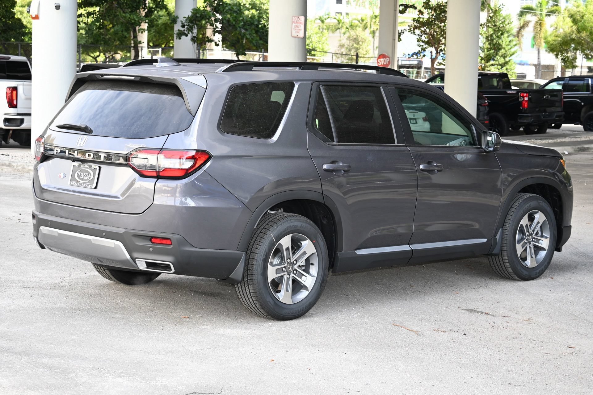 New 2026 Honda Pilot EX-L image 5
