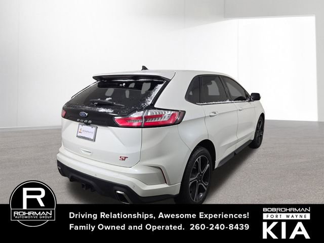 Used 2021 Ford Edge ST image 6