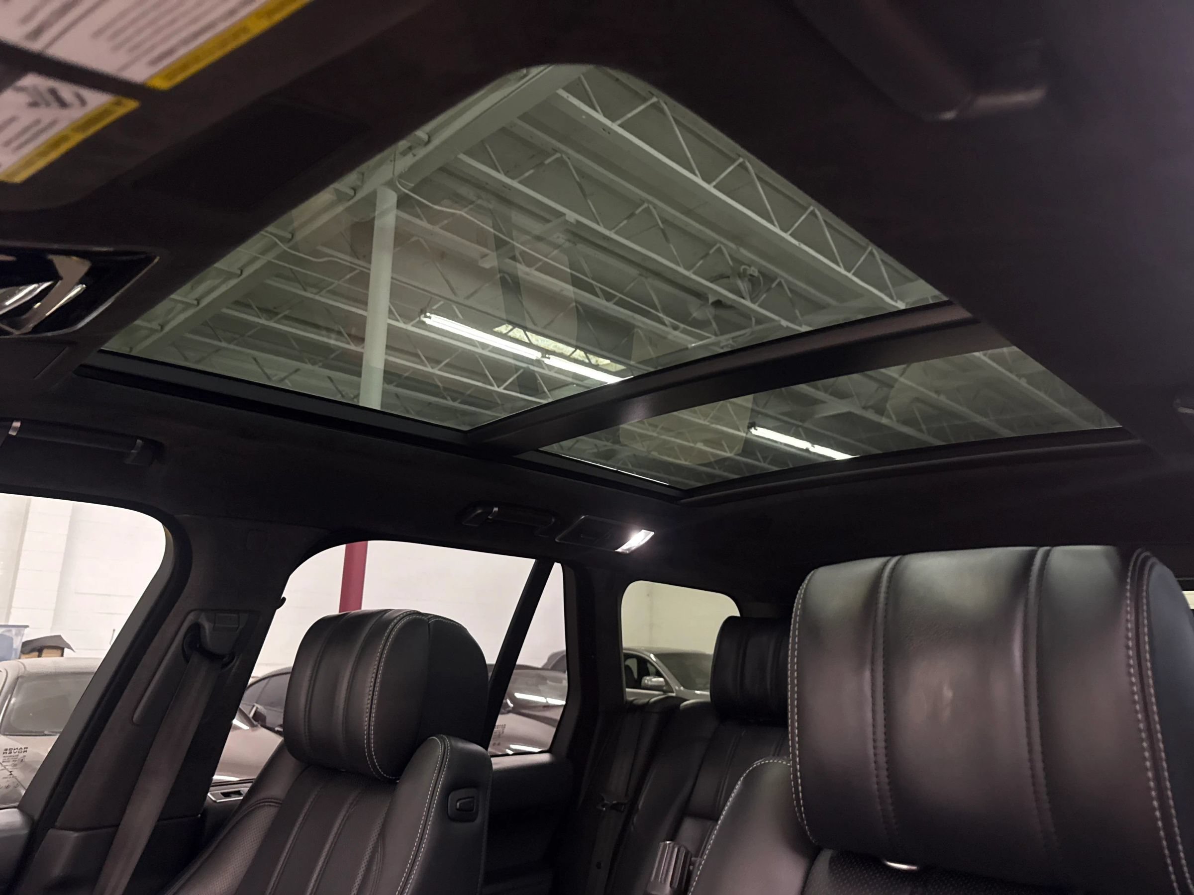 Used 2016 Land Rover Range Rover Autobiography AWD/4WD image 25