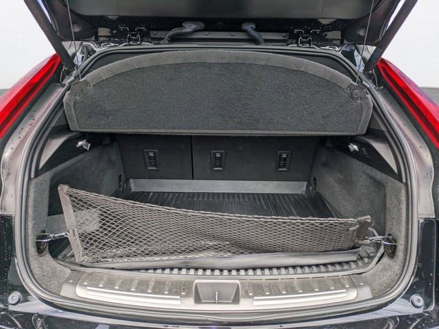 Used 2019 Cadillac XT4 Premium Luxury w/ Enhanced Visibility Package FWD image 13