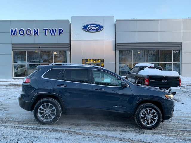 Used 2020 Jeep Cherokee Latitude Plus w/ Comfort/Convenience Group image 1