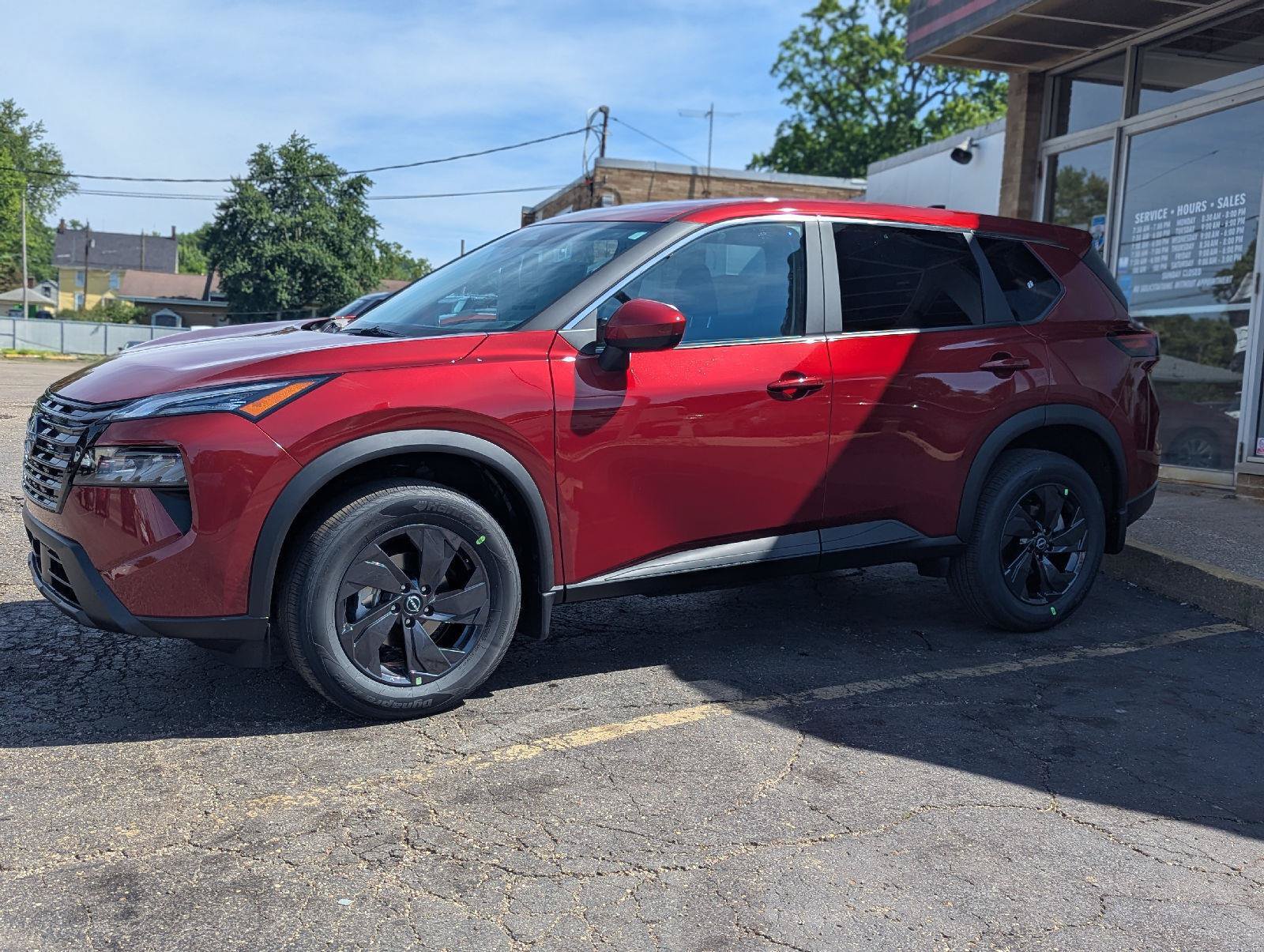 New 2026 Nissan Rogue SV AWD/4WD image 3