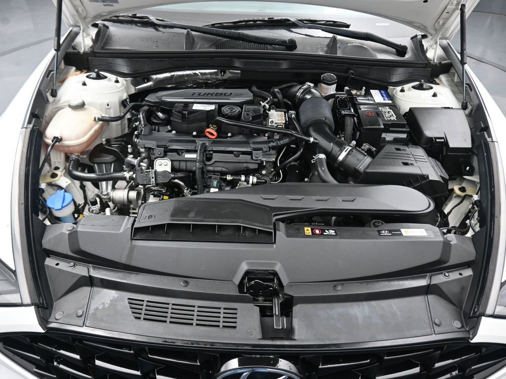 Used 2023 Hyundai Sonata Limited w/ Preferred Accessory Package FWD image 57