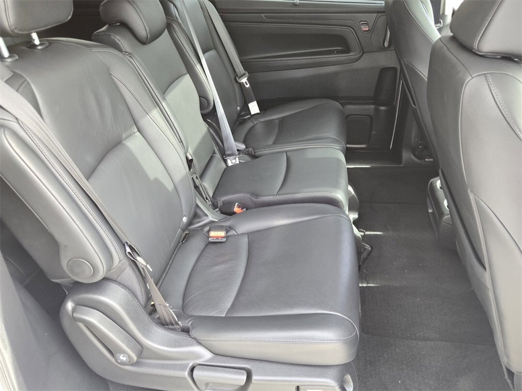 Certified 2025 Honda Odyssey EX-L image 16