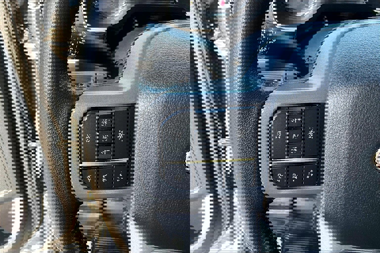 Used 2022 Ford F150 XLT w/ Equipment Group 302A High image 20