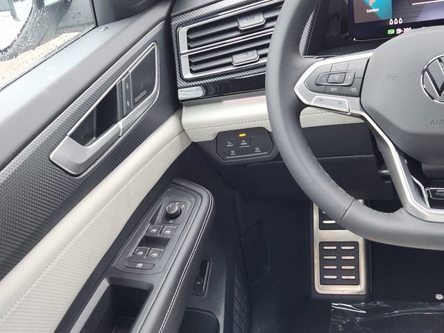 New 2026 Volkswagen Atlas Cross Sport SEL Premium R-Line image 26