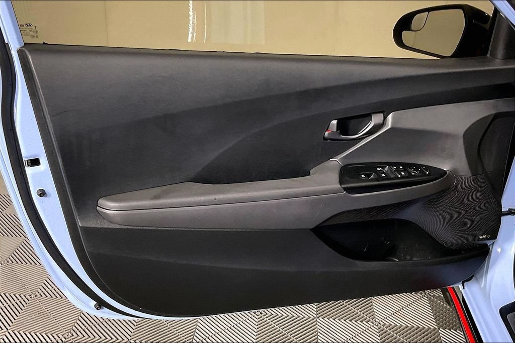 Used 2020 Hyundai Veloster N w/ Performance Package FWD image 19
