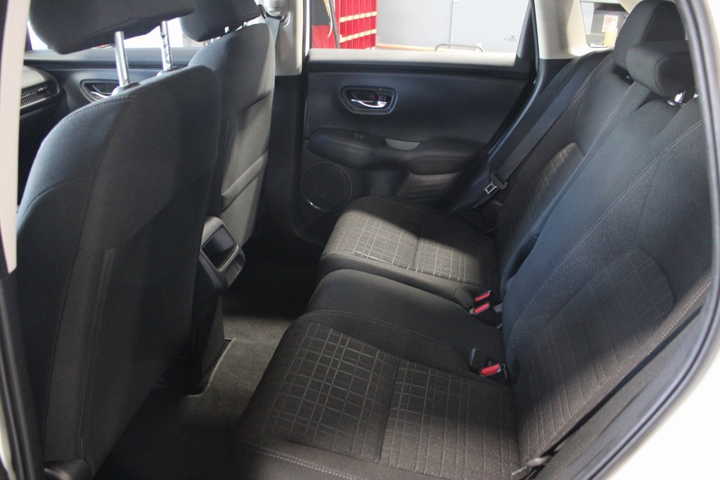 Used 2025 Honda HR-V LX image 19