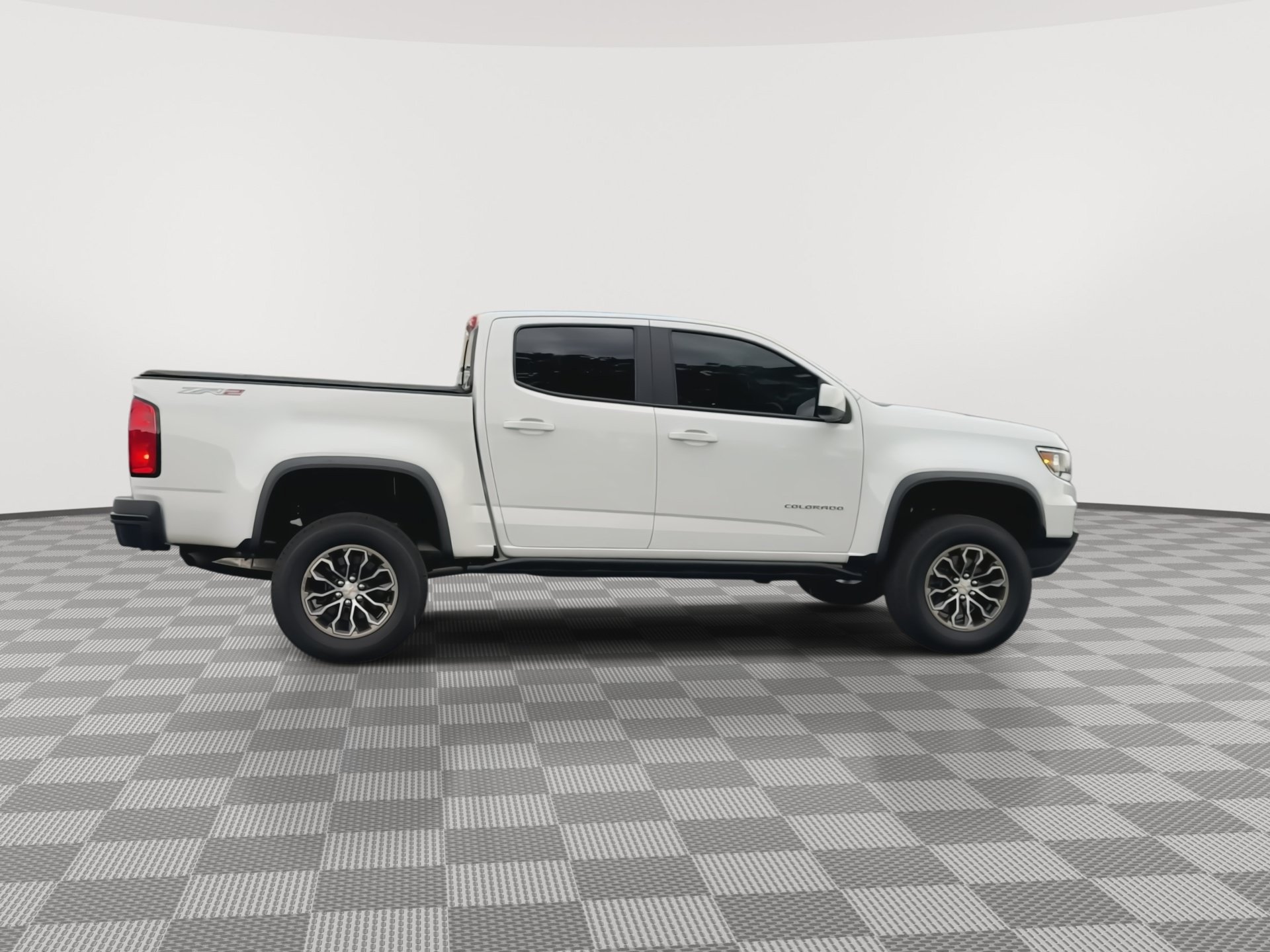 Certified 2022 Chevrolet Colorado ZR2 AWD/4WD image 9