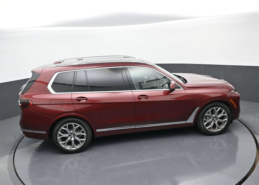 Used 2026 BMW X7 xDrive40i AWD/4WD image 39