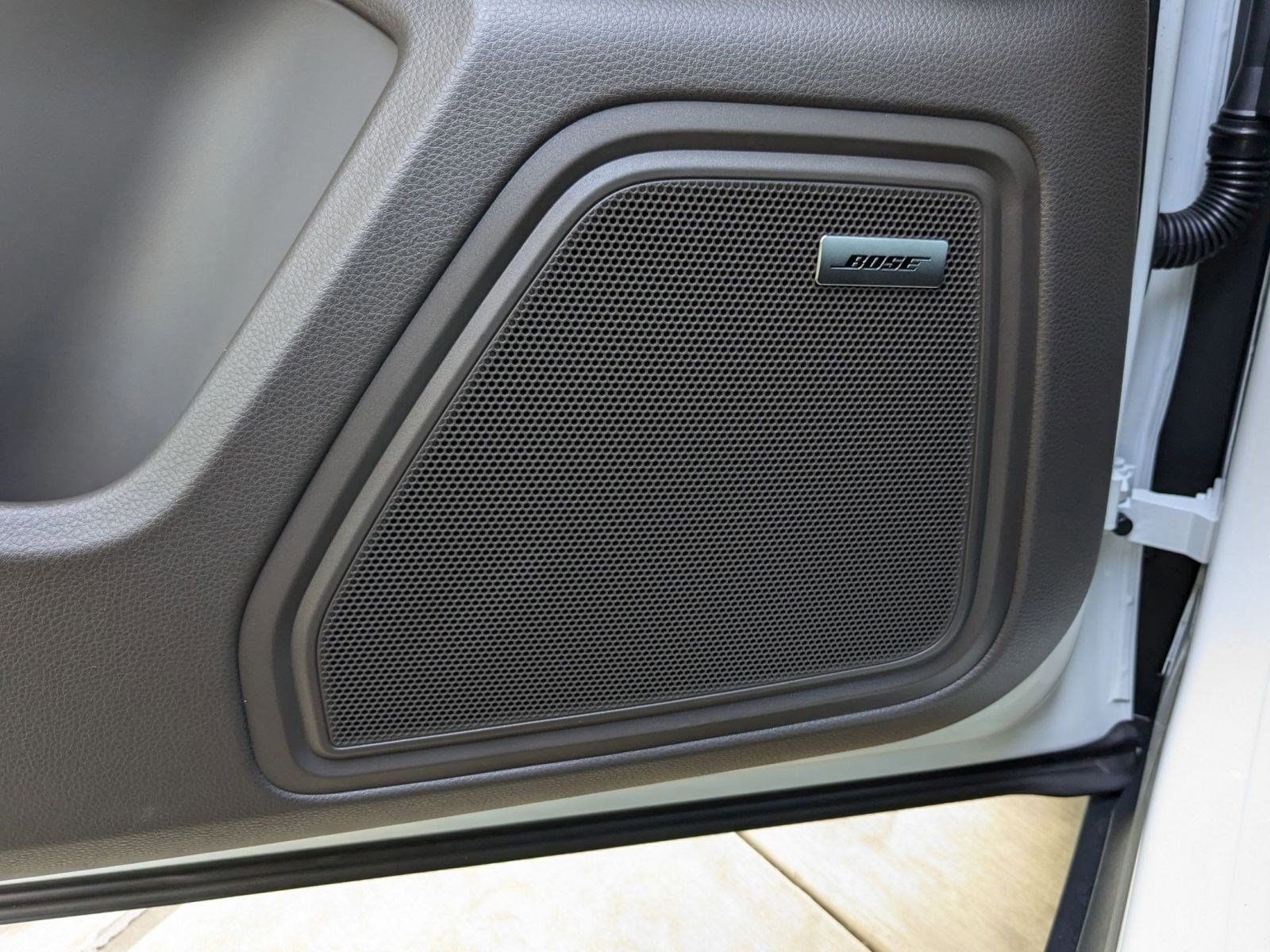 Used 2025 Porsche Macan image 14