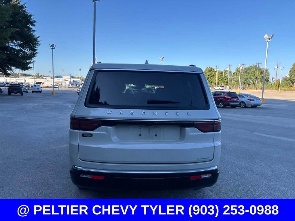 Used 2022 Jeep Wagoneer Series II RWD image 6