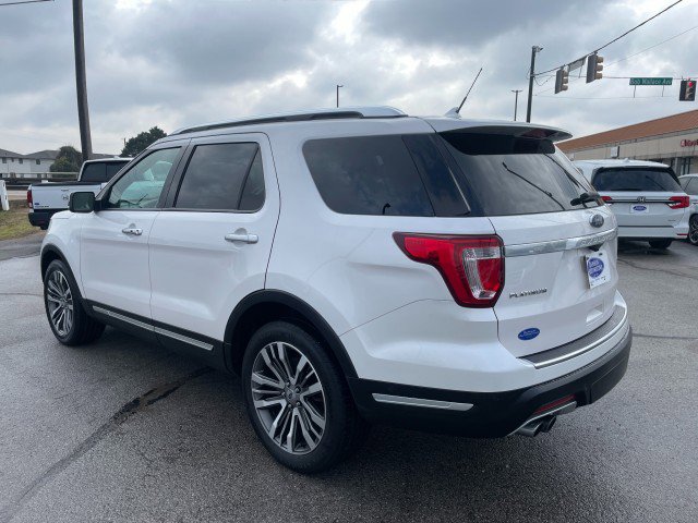 Used 2019 Ford Explorer Platinum image 3