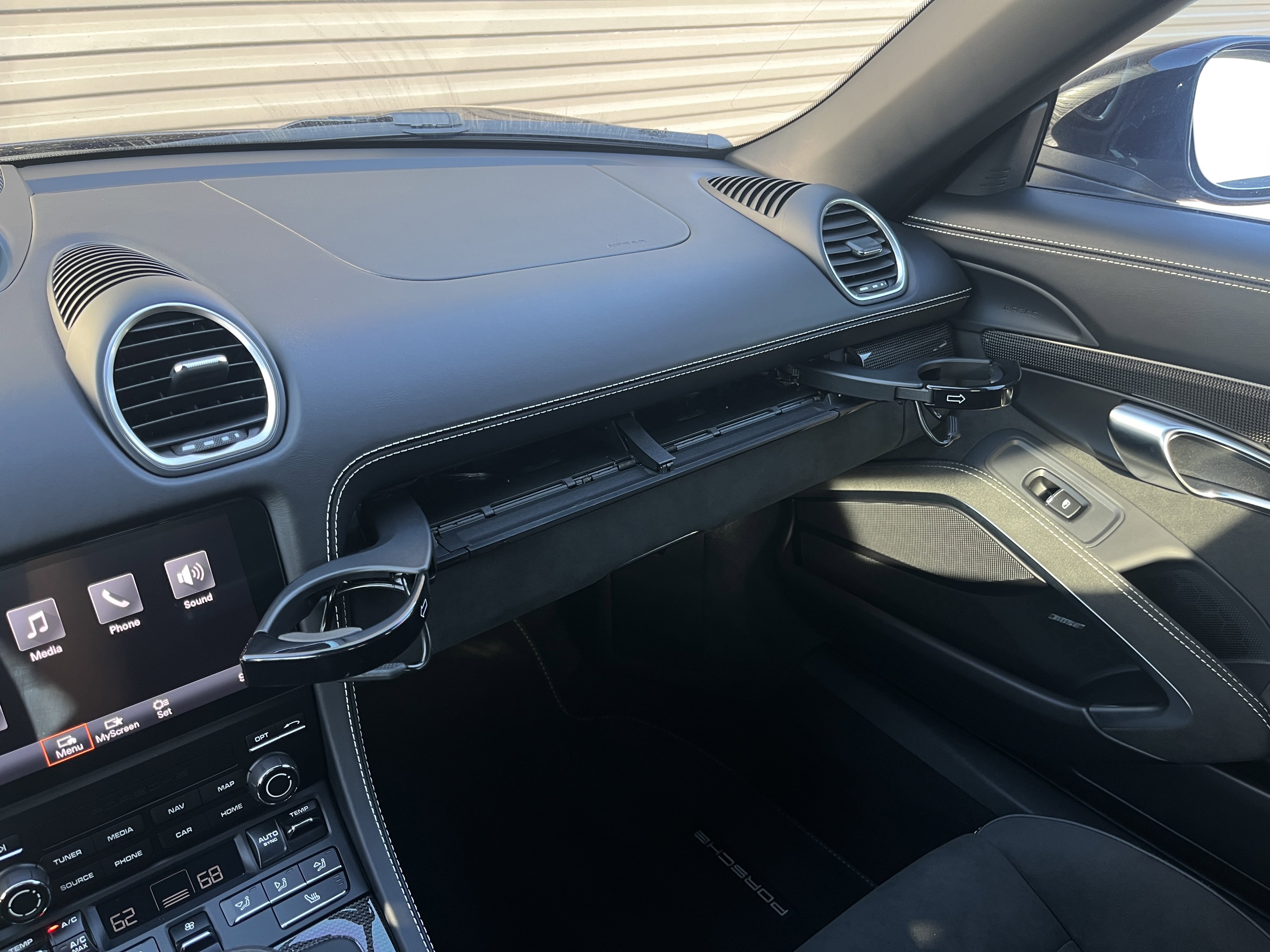 Used 2025 Porsche 718 Boxster GTS image 41