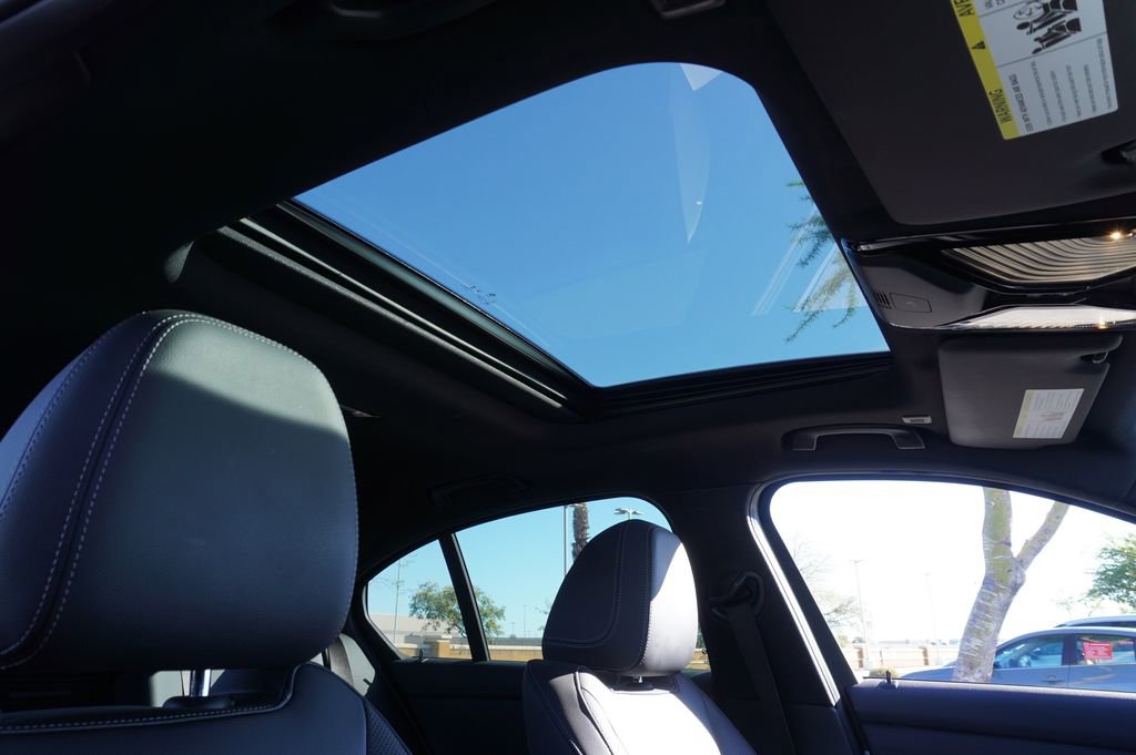 Used 2023 BMW 330e w/ Driving Assistance Package image 13