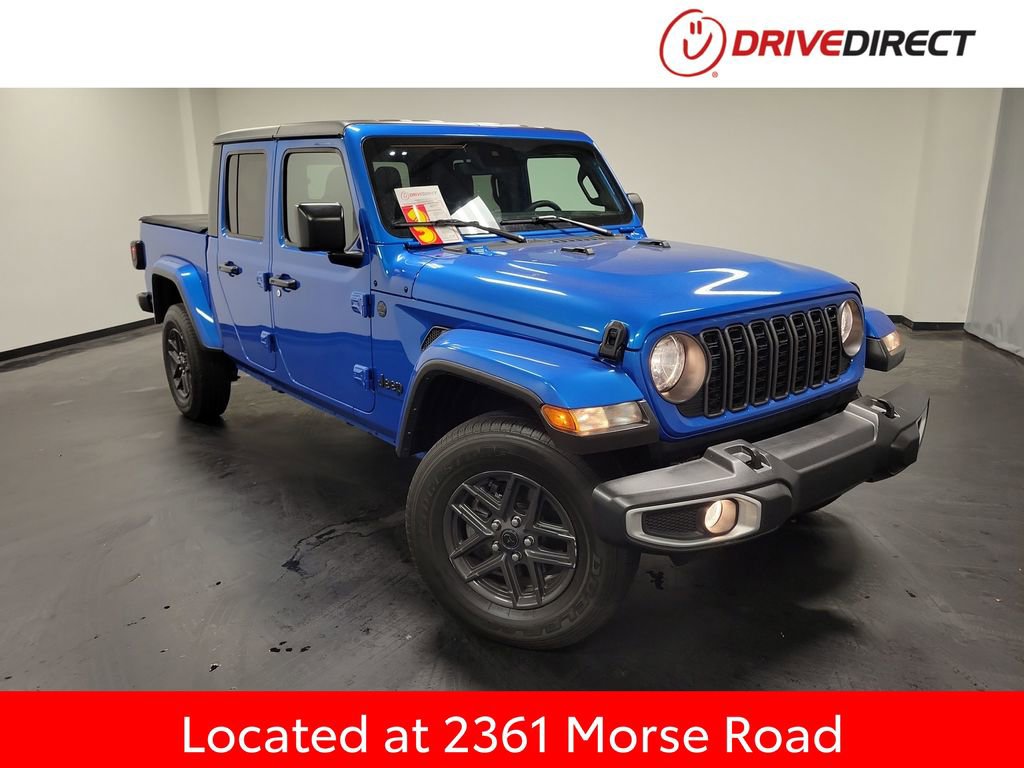 Used 2024 Jeep Gladiator Sport video 1