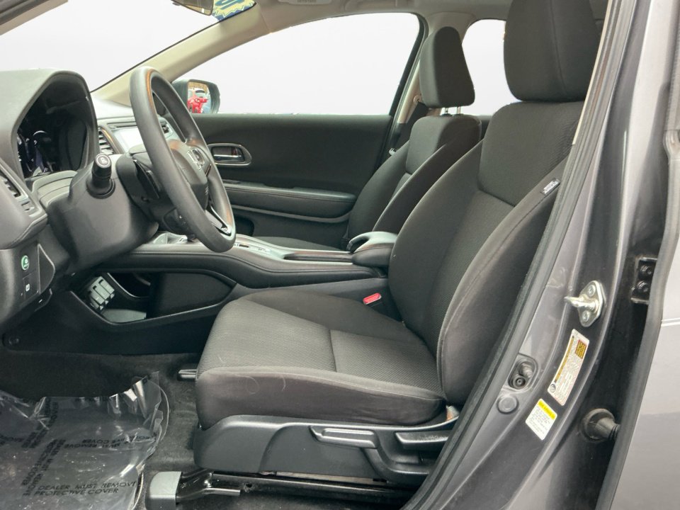 Used 2016 Honda HR-V EX image 11