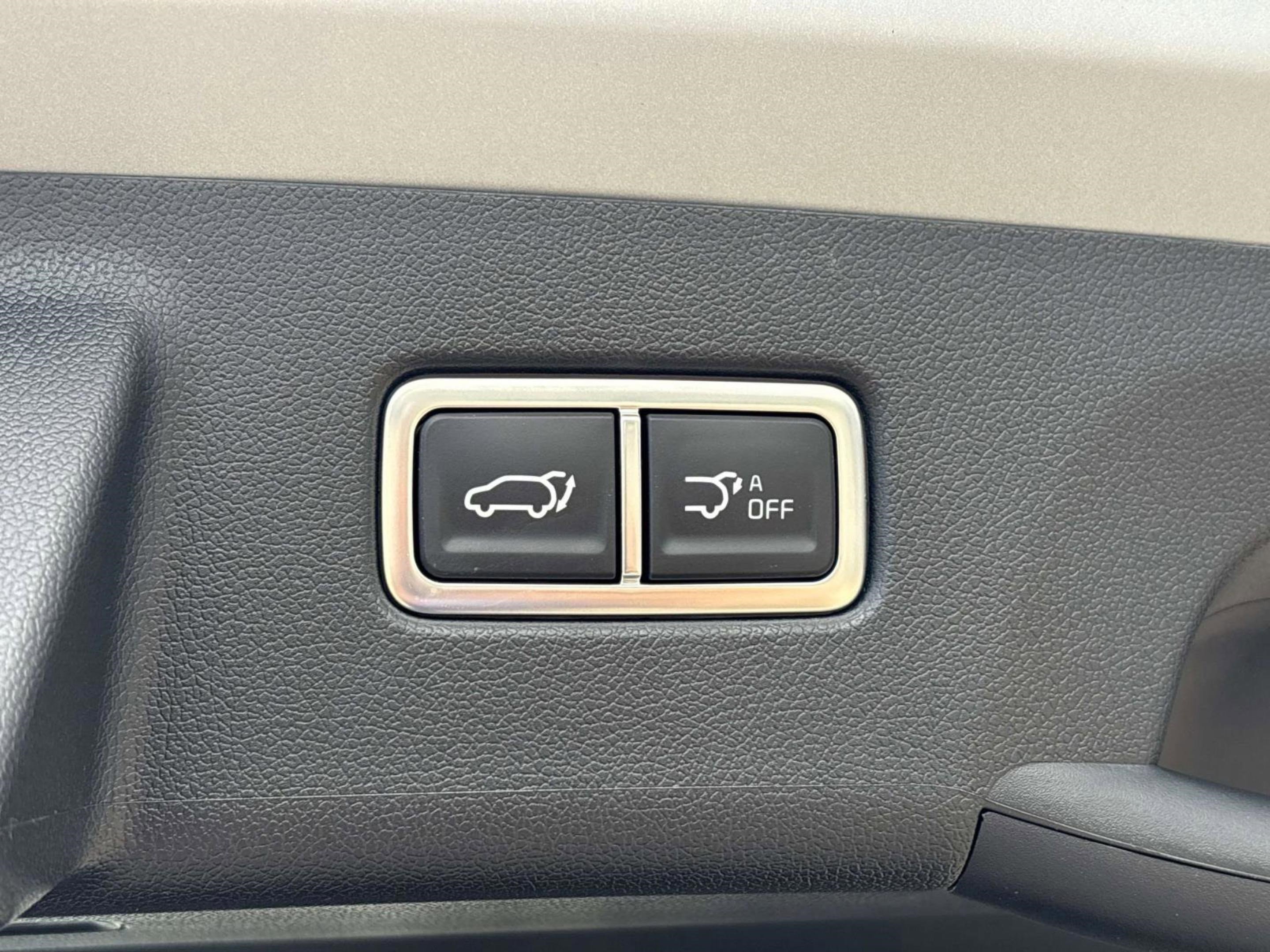 New 2025 Kia Sorento EX w/ Panoramic Sunroof Package image 13