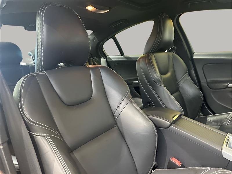 Used 2015 Volvo S60 T6 Platinum FWD image 19