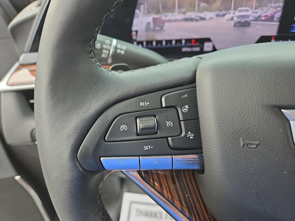 Used 2023 Cadillac Escalade Premium Luxury image 19