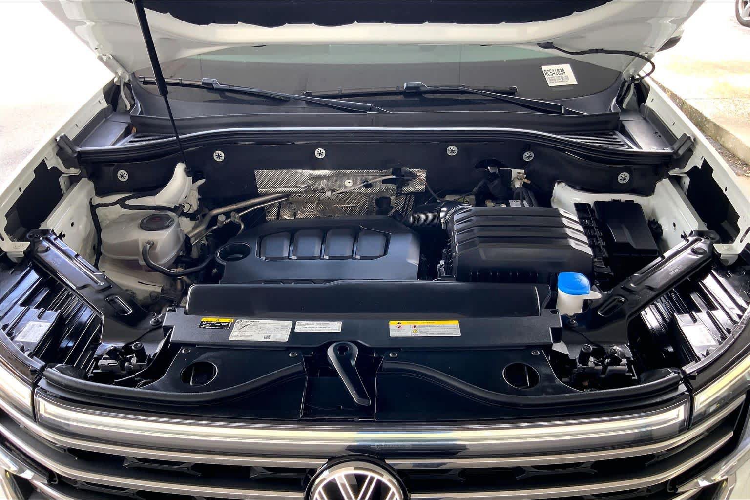Used 2024 Volkswagen Atlas SE FWD image 32