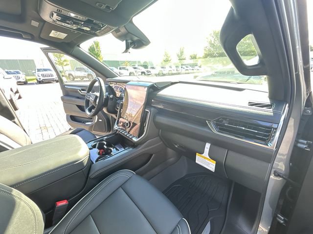 New 2026 GMC Yukon Elevation w/ Elevation Premium Package image 44