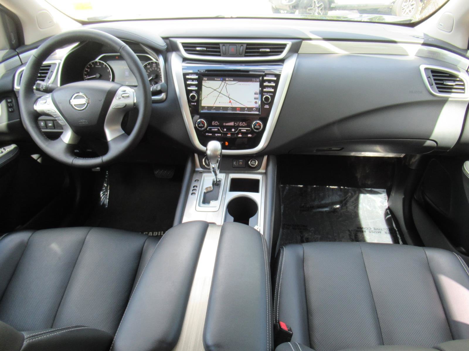 Used 2018 Nissan Murano SL w/ Midnight Edition Package FWD image 12