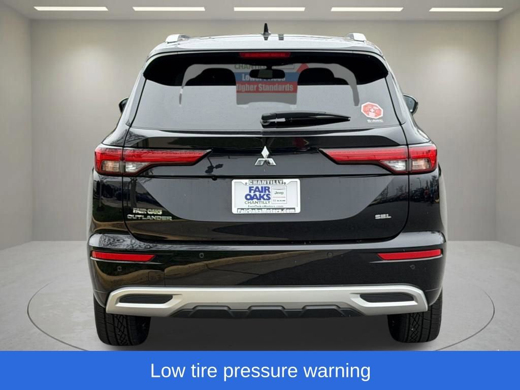 Used 2023 Mitsubishi Outlander SEL image 8